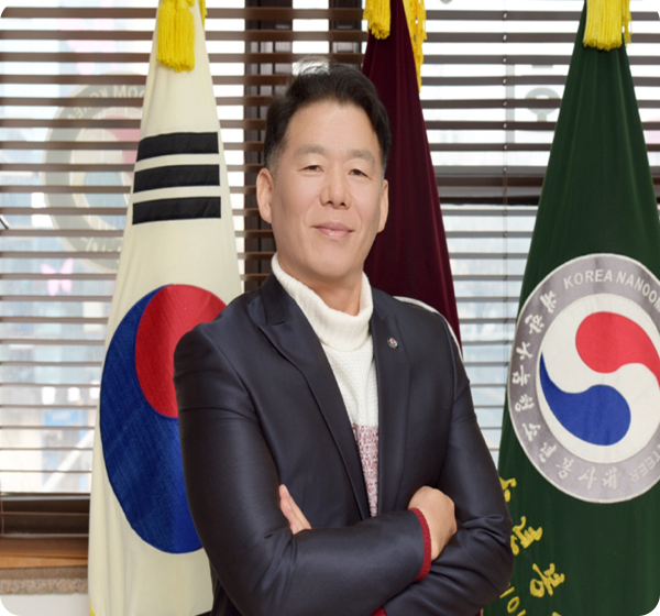 Hyundoo Cho, Member, Board of Directors